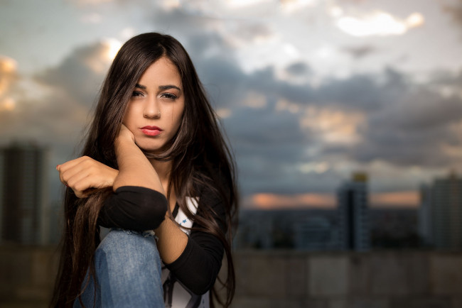 Обои картинки фото девушки, -unsort , брюнетки,  шатенки, лицо, взгляд