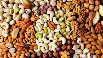 Картинка еда орехи +каштаны +какао-бобы кешью много грецкие фундук миндаль ассорти