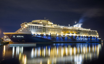 Картинка color+fantasy корабли лайнеры круиз лайнер