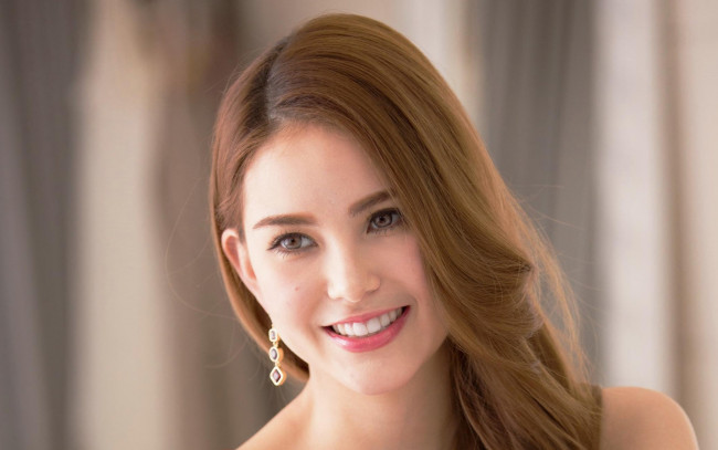 Обои картинки фото девушки, -unsort , лица,  портреты, рыжая, лицо, hannah, quinlivan