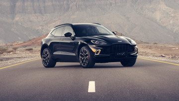 обоя aston martin dbx suv, автомобили, aston martin, черный, дорога, скалы