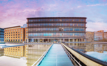 Картинка города здания дома