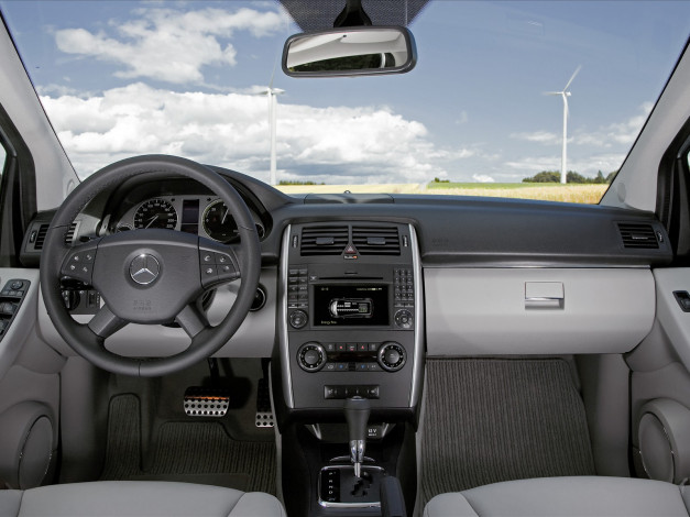 Обои картинки фото 2010, mercedes, benz, автомобили, спидометры, торпедо