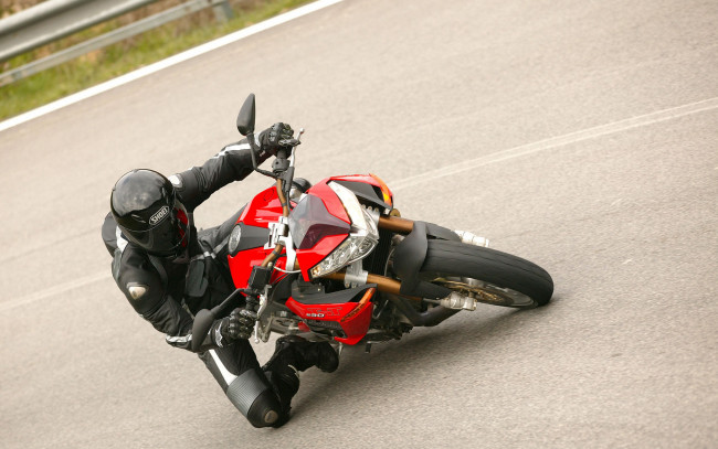 Обои картинки фото мотоциклы, benelli