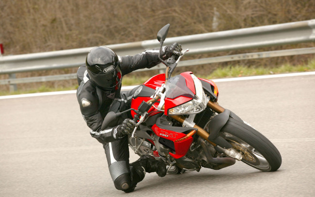 Обои картинки фото мотоциклы, benelli