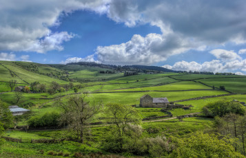 Картинка природа пейзажи облака горизонт холмы равнина