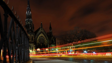 Картинка города -+огни+ночного+города огни собор улицы дома