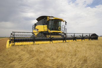 Картинка техника комбайны new holland