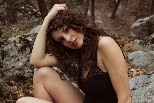 Обои картинки фото девушки, -unsort , брюнетки,  шатенки, лицо, взгляд