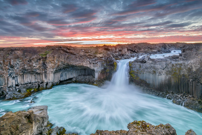 Обои картинки фото природа, водопады, река, водопад, лес