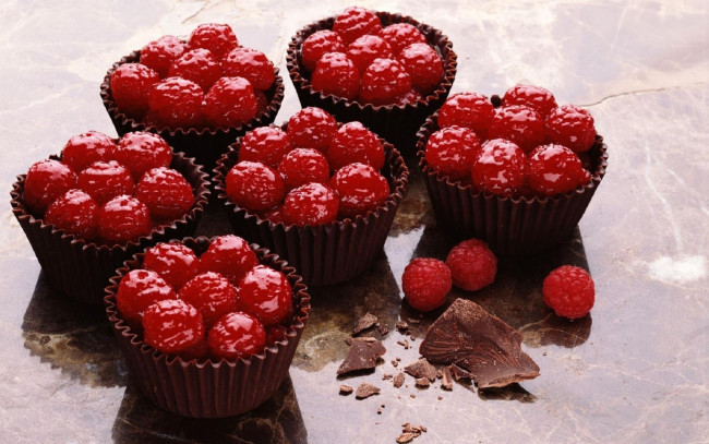 Обои картинки фото еда, малина, фрукты