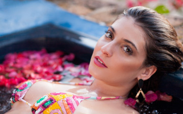 Картинка девушки alana+alexandrino alana alexandrino