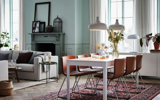 Обои картинки фото интерьер, гостиная, диван, камин, журнальный, столик