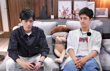 Картинка разное знаменитости ван ибо сяо чжань диван