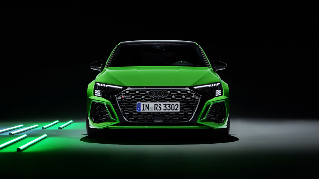Обои картинки фото audi rs 3 sedan, автомобили, audi, зеленый, трубы