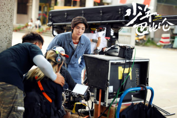 Картинка разное знаменитости хоу минхао актер съемки операторы