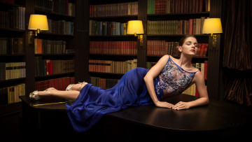 Картинка девушки -+брюнетки +шатенки красивая девушка