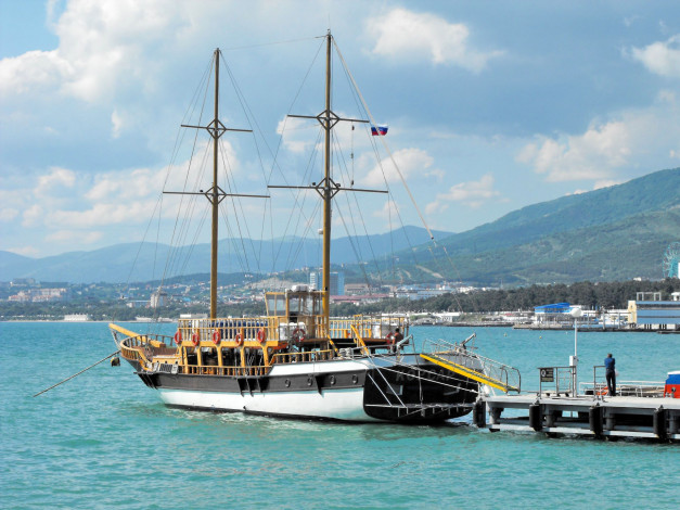 Обои картинки фото геленджик, корабли, Яхты