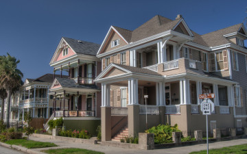 Картинка города здания дома church