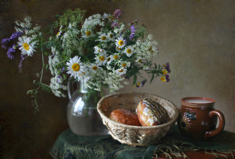 Картинка еда натюрморт молоко булочки букет