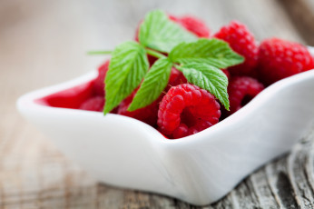 Картинка еда малина ягоды боке