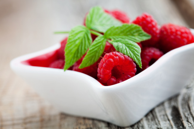 Обои картинки фото еда, малина, ягоды, боке
