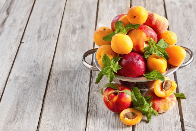 Обои картинки фото еда, персики,  сливы,  абрикосы, абрикосы