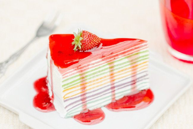 Обои картинки фото еда, пирожные,  кексы,  печенье, выпечка, пирожное, джем, клубника, pastries, cakes, jam, strawberry