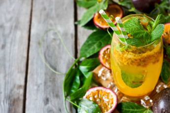 Картинка еда напитки +коктейль напиток лимонад лед мята маракуйя