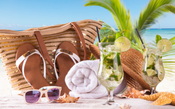 Картинка еда напитки +коктейль paradise mojito лайм cocktail отдых очки пляж мохито summer vacation море palms tropical sand sea beach полотенце сумка