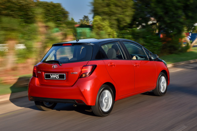 Обои картинки фото автомобили, toyota, yaris, 2016г, za-spec, bi-tone