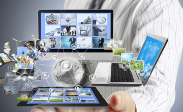 Картинка компьютеры мониторы +ноутбуки логотип фон