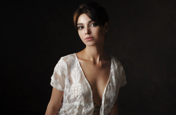 Картинка tanya+frost девушки tania+frost tanya frost девушка модель брюнетка красотка красавица стройная сексуальная фигура поза взгляд