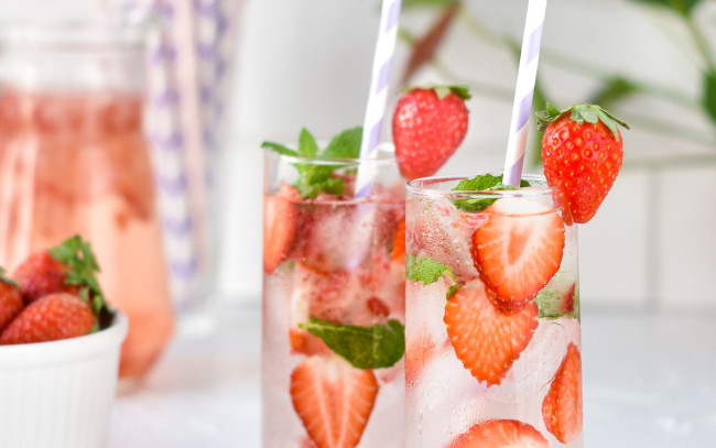 Обои картинки фото еда, напитки,  коктейль, коктейль