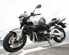 Картинка мотоциклы suzuki