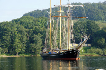 Картинка дания albatros корабли парусники парусник берег