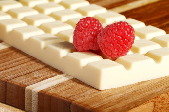 Картинка еда конфеты шоколад сладости белый малина