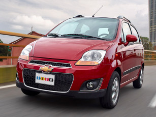 Картинка автомобили chevrolet 2014 m250 spark life