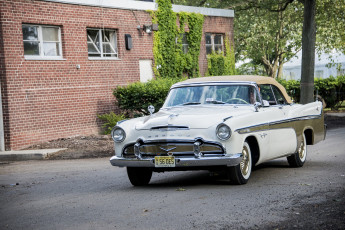 Картинка desoto+fireflite +1956 автомобили de+soto автошоу автопробег выставка