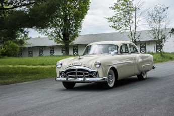 Картинка packard+sedan автомобили packard автопробег выставка автошоу