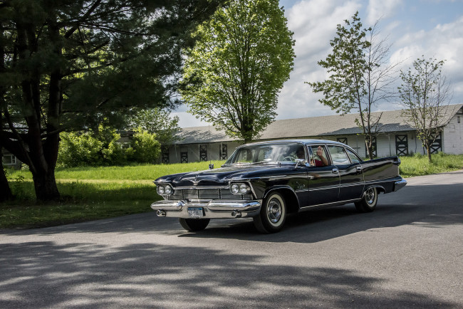 Обои картинки фото imperial crown sedan, автомобили, chrysler, автопробег, выставка, автошоу