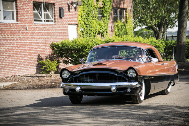 Обои картинки фото packard panther,  1954 - best in show,  greenwich concours americana 201, автомобили, packard, автопробег, выставка, автошоу