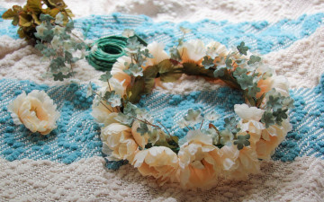 Картинка разное ремесла +поделки +рукоделие цветы венок фон