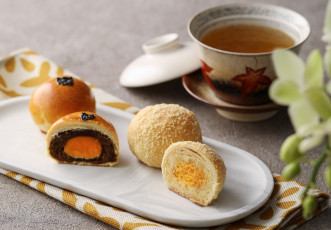 Картинка еда пирожные +кексы +печенье чай ассорти