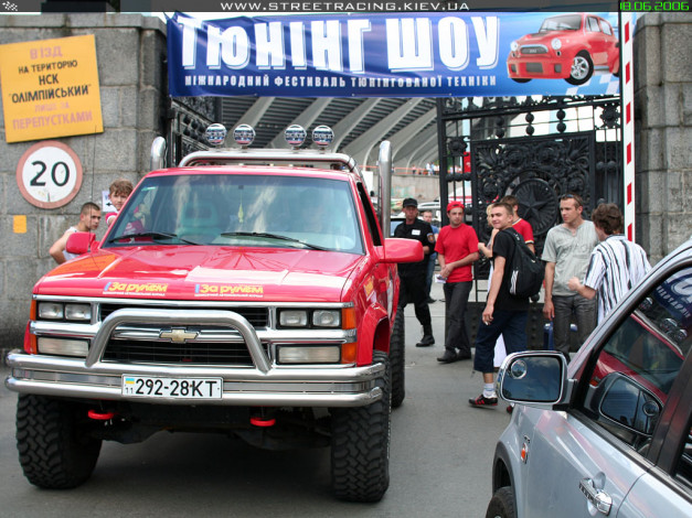 Обои картинки фото chevrolet, автомобили, выставки, уличные, фото