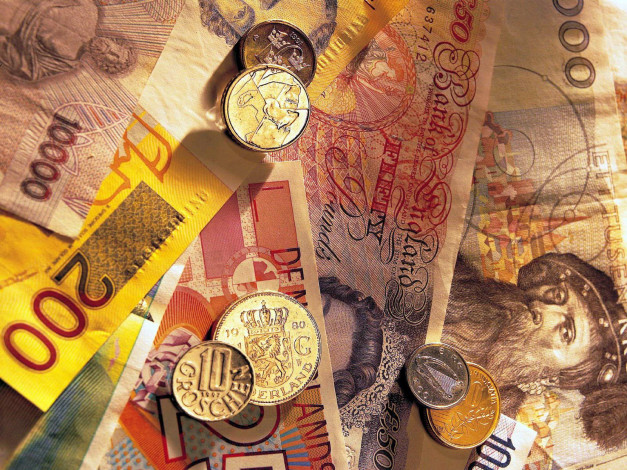 Обои картинки фото разное, золото, купюры, монеты