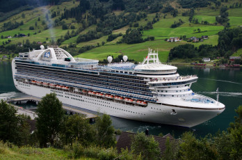 Картинка crown+princess корабли лайнеры лайнер круиз