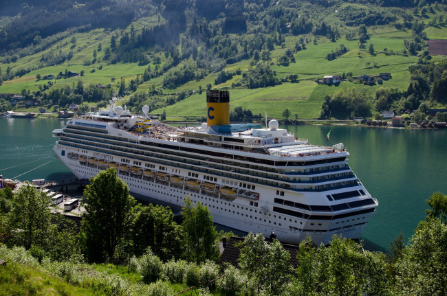 Обои картинки фото costa fortuna, корабли, лайнеры, лайнер, круиз