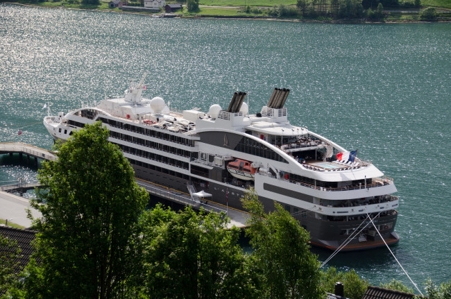 Обои картинки фото l` austral, корабли, лайнеры, лайнер, круиз