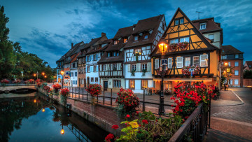 Картинка города кольмар+ франция канал вечер огни
